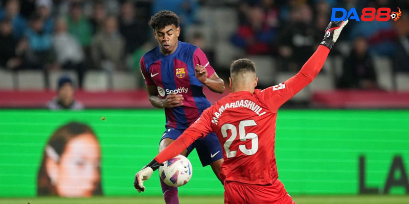 Nhận định bóng đá ngày 27/1: Barcelona vs Valencia Nhận định bóng đá ngày 27/1: Barcelona vs Valencia